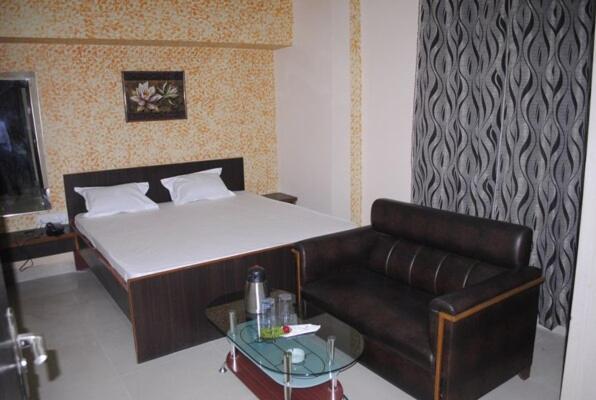 Hotel Surya Jumri Tilaiya Экстерьер фото